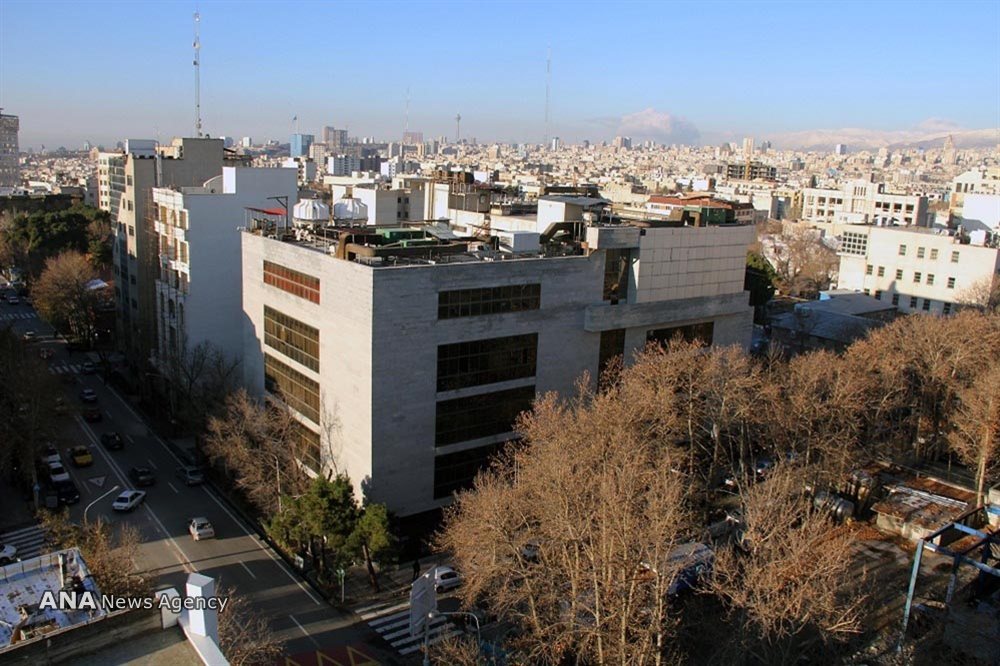 دانشکده دندان‌پزشکی آزاد تهران