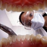 سختی کار دندانپزشکان، در محاسبه هزینه‌ها لحاظ شود
